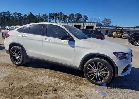 2022 Mercedes-Benz Glc Coupe 300 4Matic z USA, uszkodzony, nr VIN W1N0J8EB1NG036647